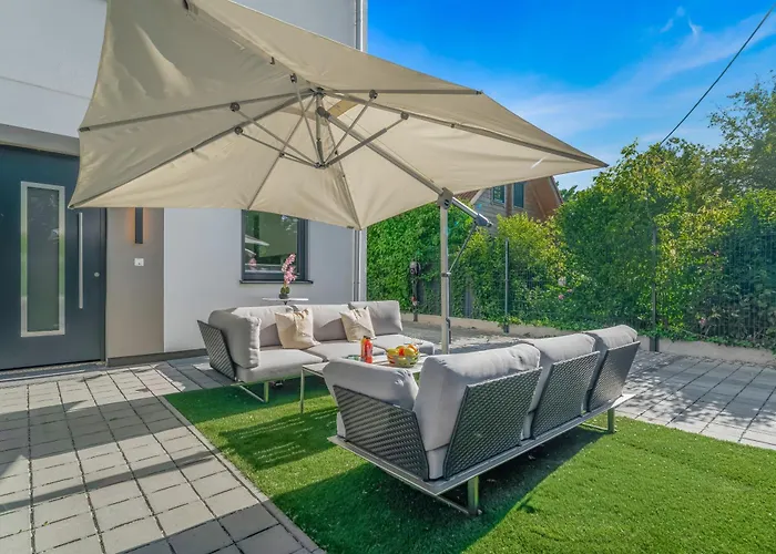Modern Luxury Villa, 5 Bedrooms, Outdoor Grill Villa *